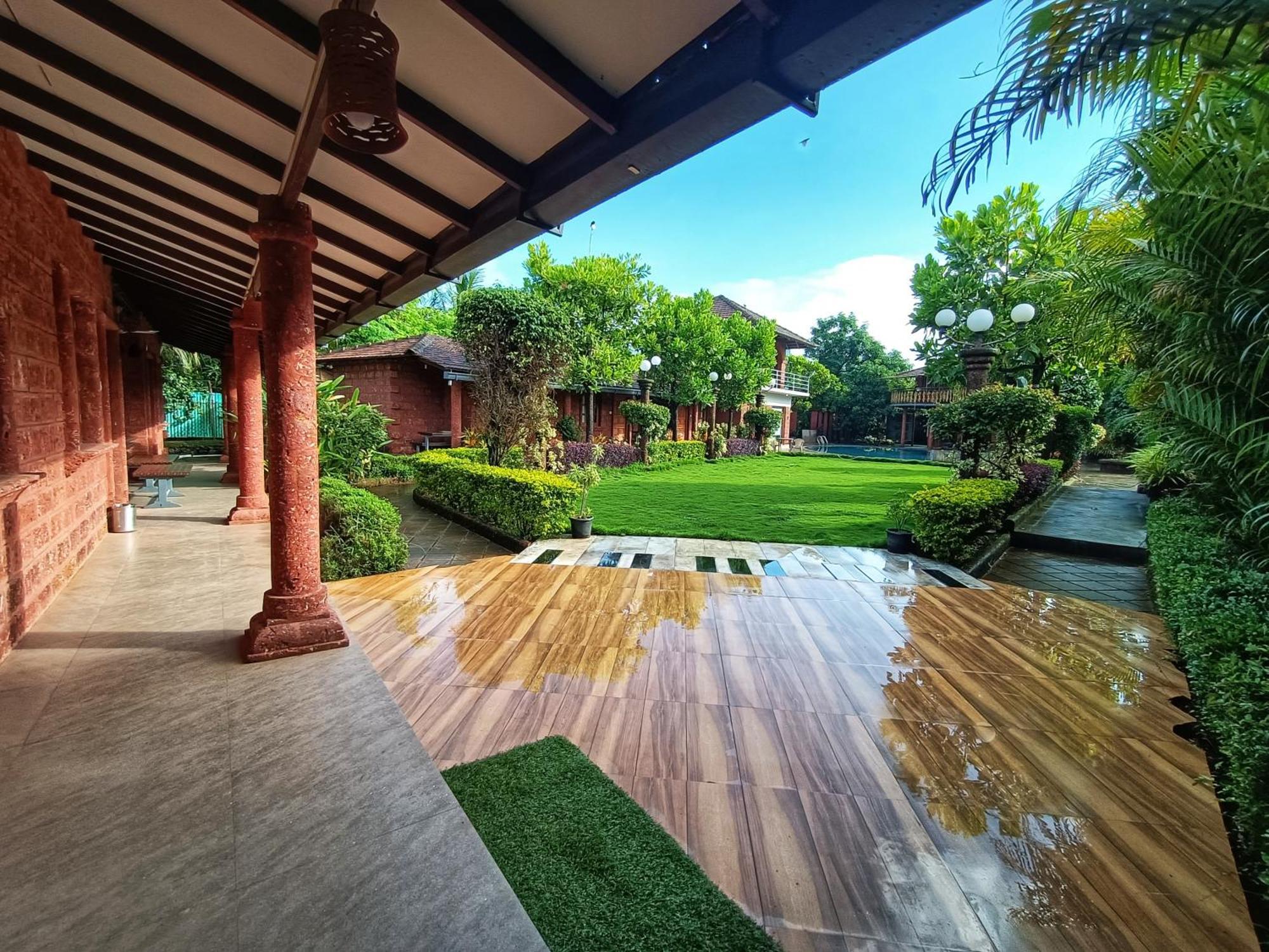 Red Stone Resort Alibag Luaran gambar