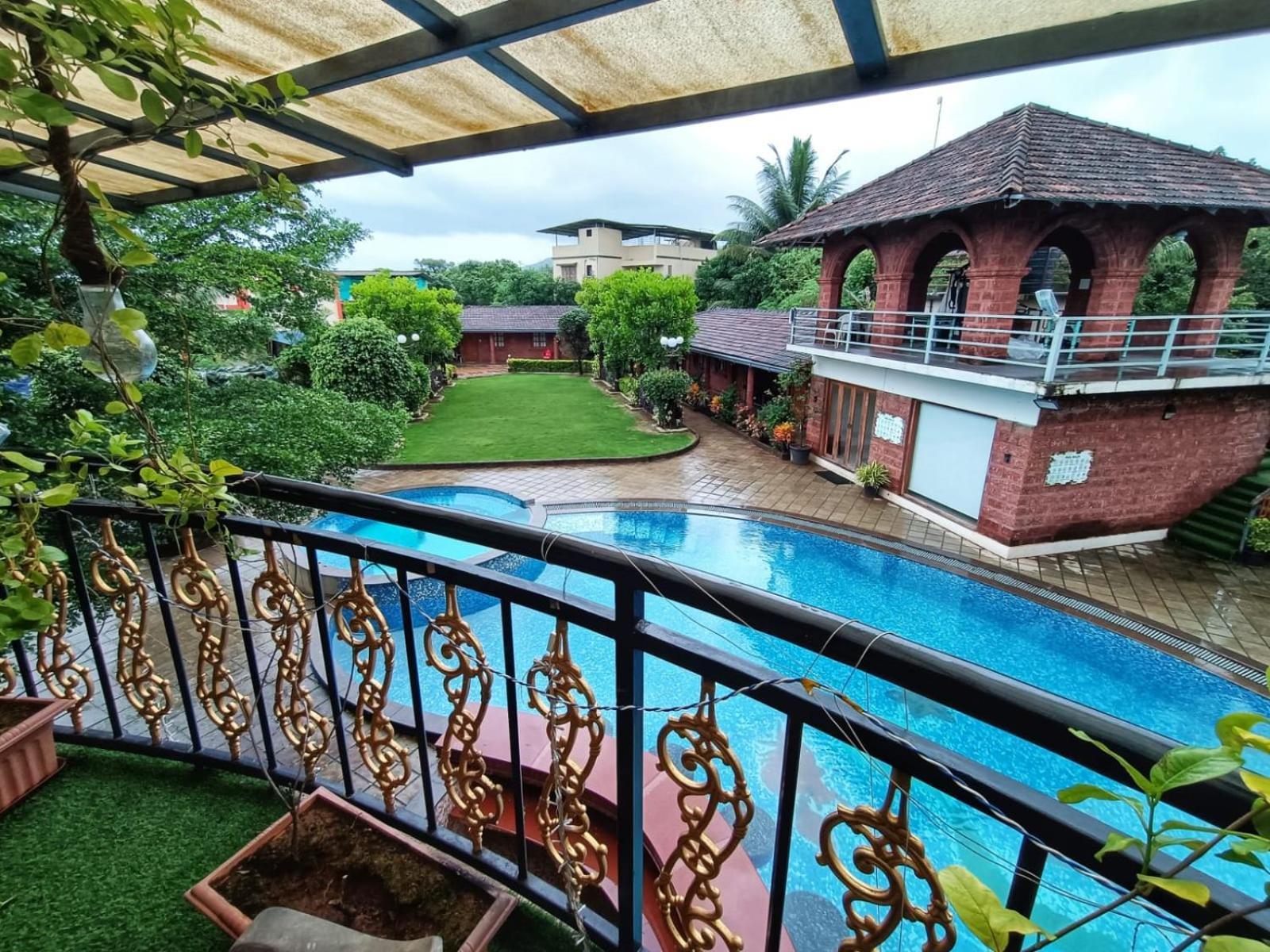 Red Stone Resort Alibag Luaran gambar